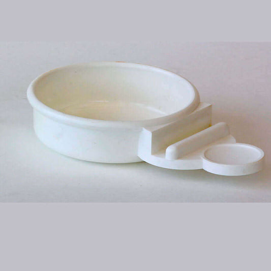 Round Egg Drawers are white durable plastic and are suitable for feeding soft foods.