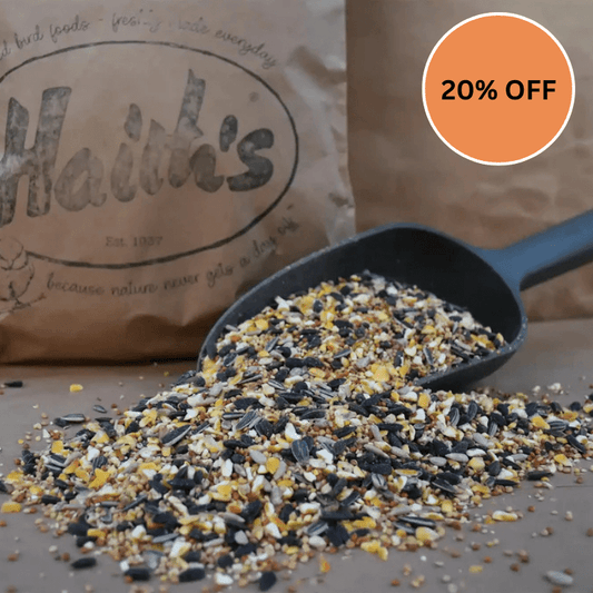 Premium Wheat - Free Bird Seed Mix - Now with Peanut Granules - Haith's UK