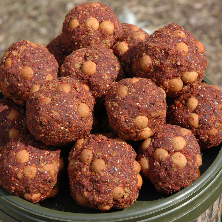 SuperRed 3 in 1 fishing bait  includes the famous robin red,  make your own boilies blended with aniseed oil.