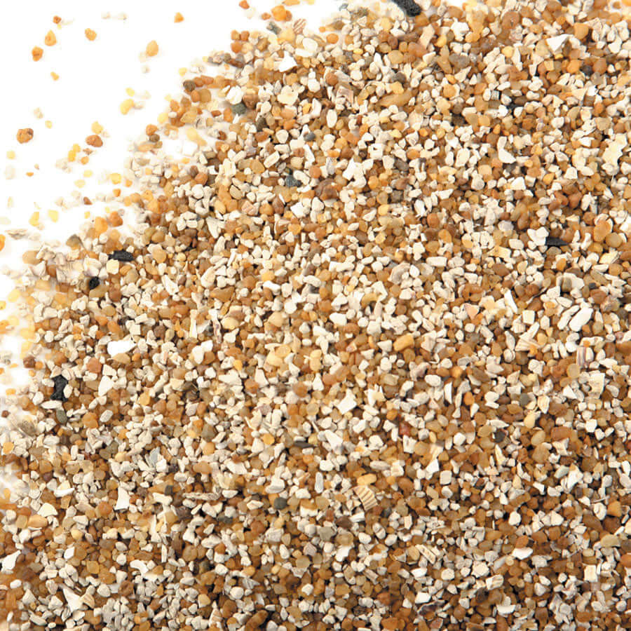 Mineralised Tonic Grit is essential to keep birds in top condition.  It is also essential for  seed eating birds and birds in moult guarding them against mineral deficiency