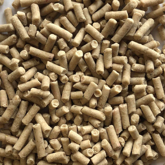 Superior high energy insect pellets suitable for garden birds.  They are high quality and can be fed scattered on the ground
